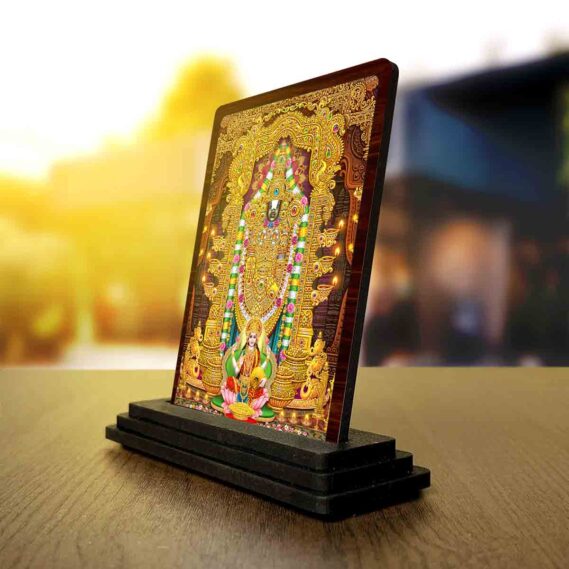 wooden Hindu god Tirupati Balaji idol